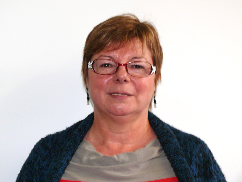 Muriel LESNES